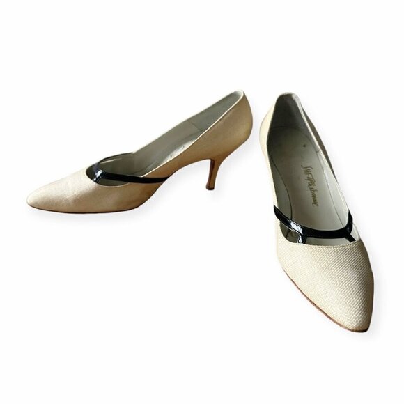 Vintage Roger Vivier Ecru Fabric Pumps with Black Patent‎ Trim, Size 6.5B - Picture 14 of 16